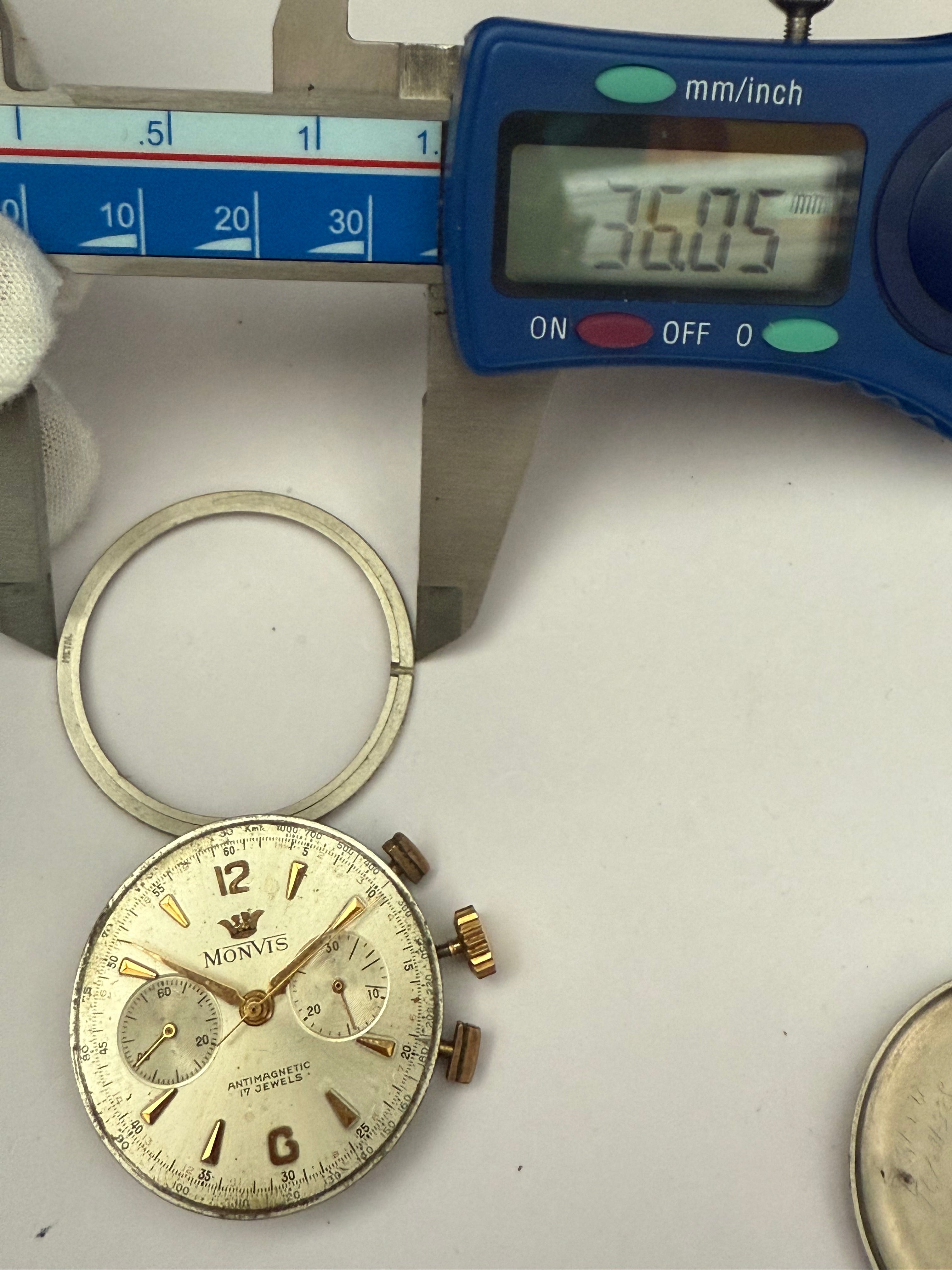 Landeron 248 Chronograph Movement • Fully Serviced • Complete Set with Pushers & Protective Cover • Perfect Working Condition