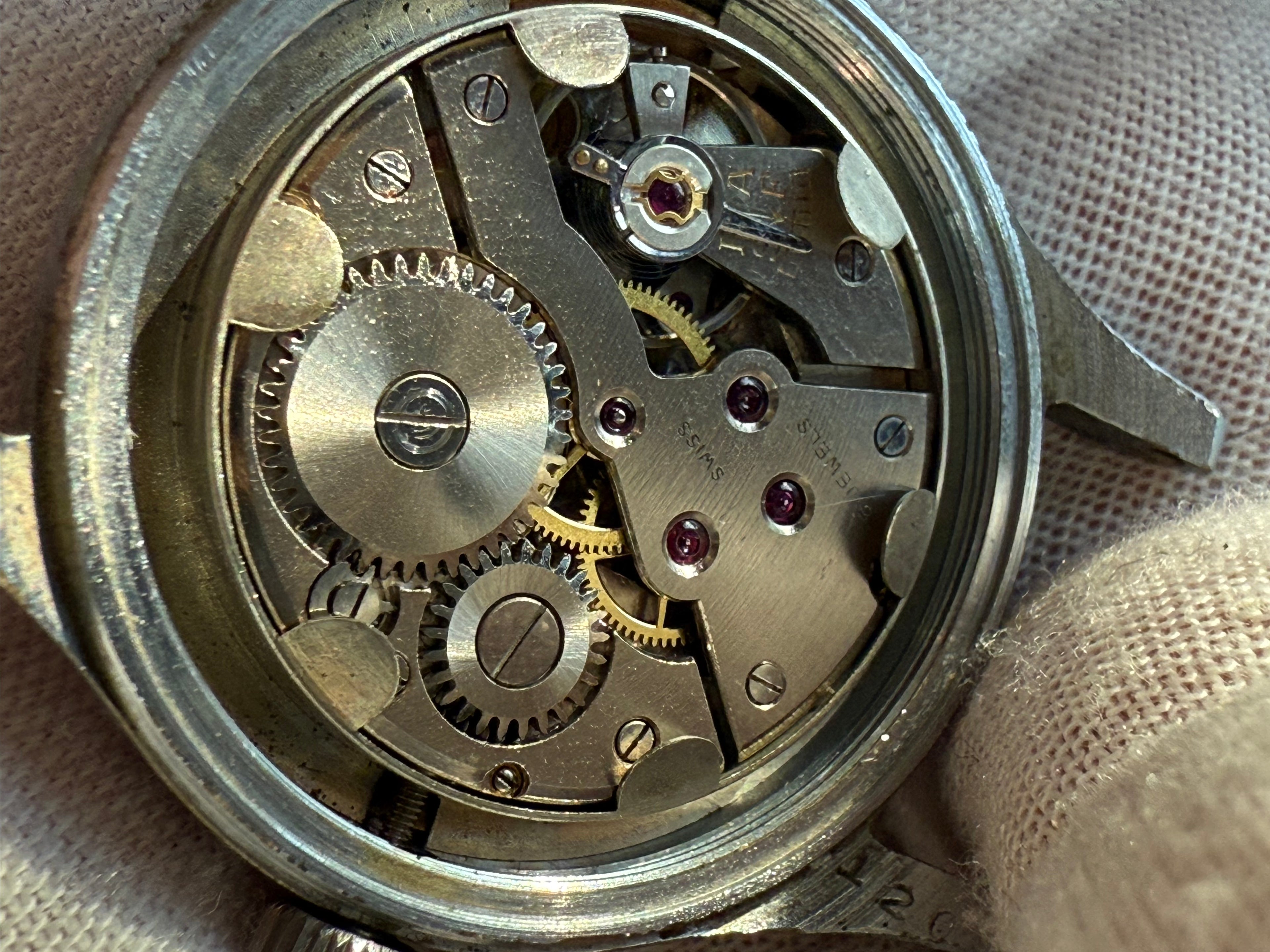 Pre-Owned. Enicar / Longeau – Vintage Swiss Wristwatch 👌⌚