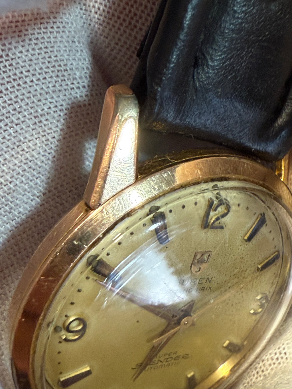 Buren Grand Prix “Super Slender” – Swiss Automatic Vintage Watch. Ref 775701. 21 jewews