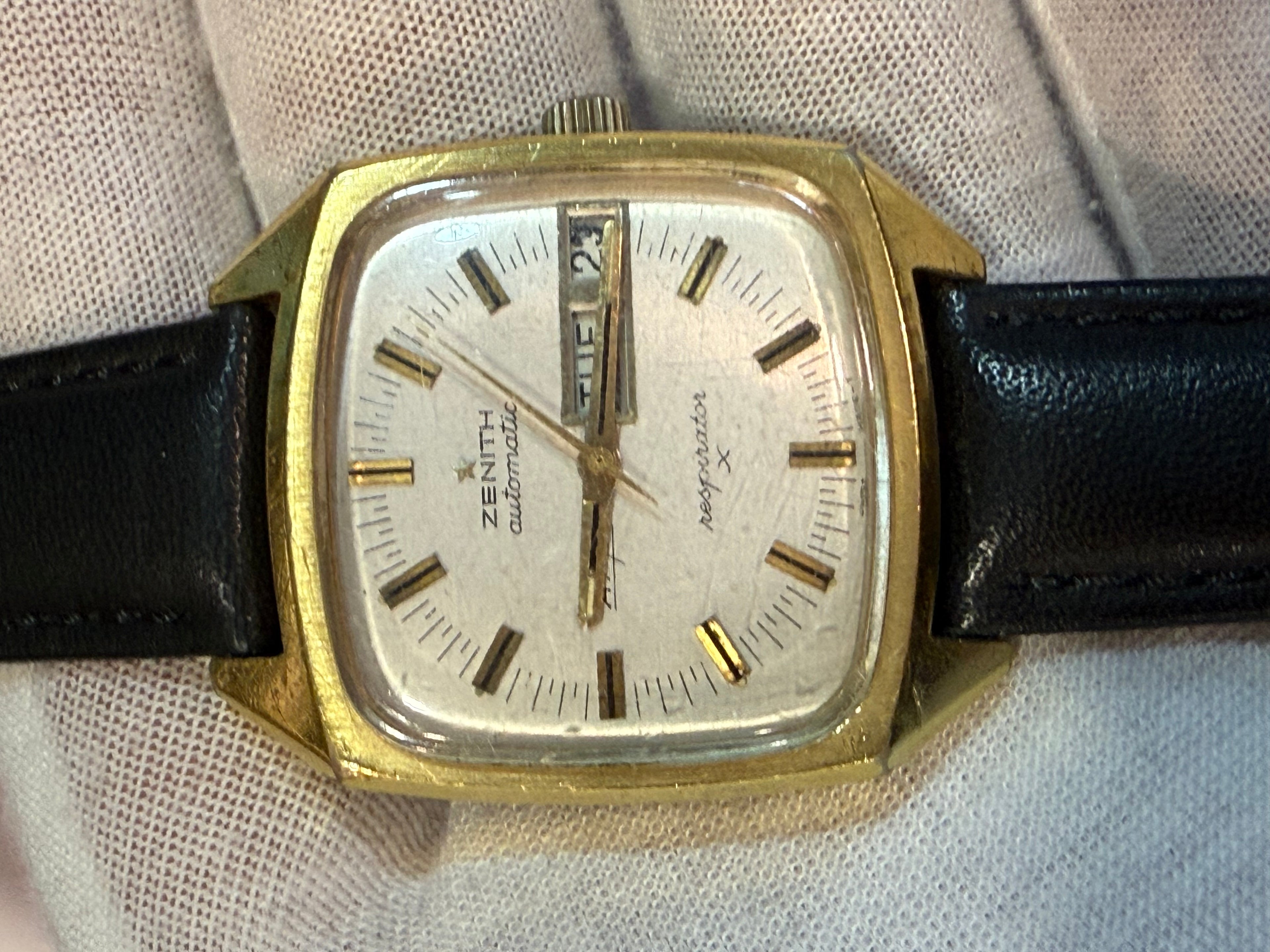 Zenith Respirator x ref SC 6787-1 . Vintage Swiss Automatic Watch, Day/Date, Gold-Tone Case (Serviced)