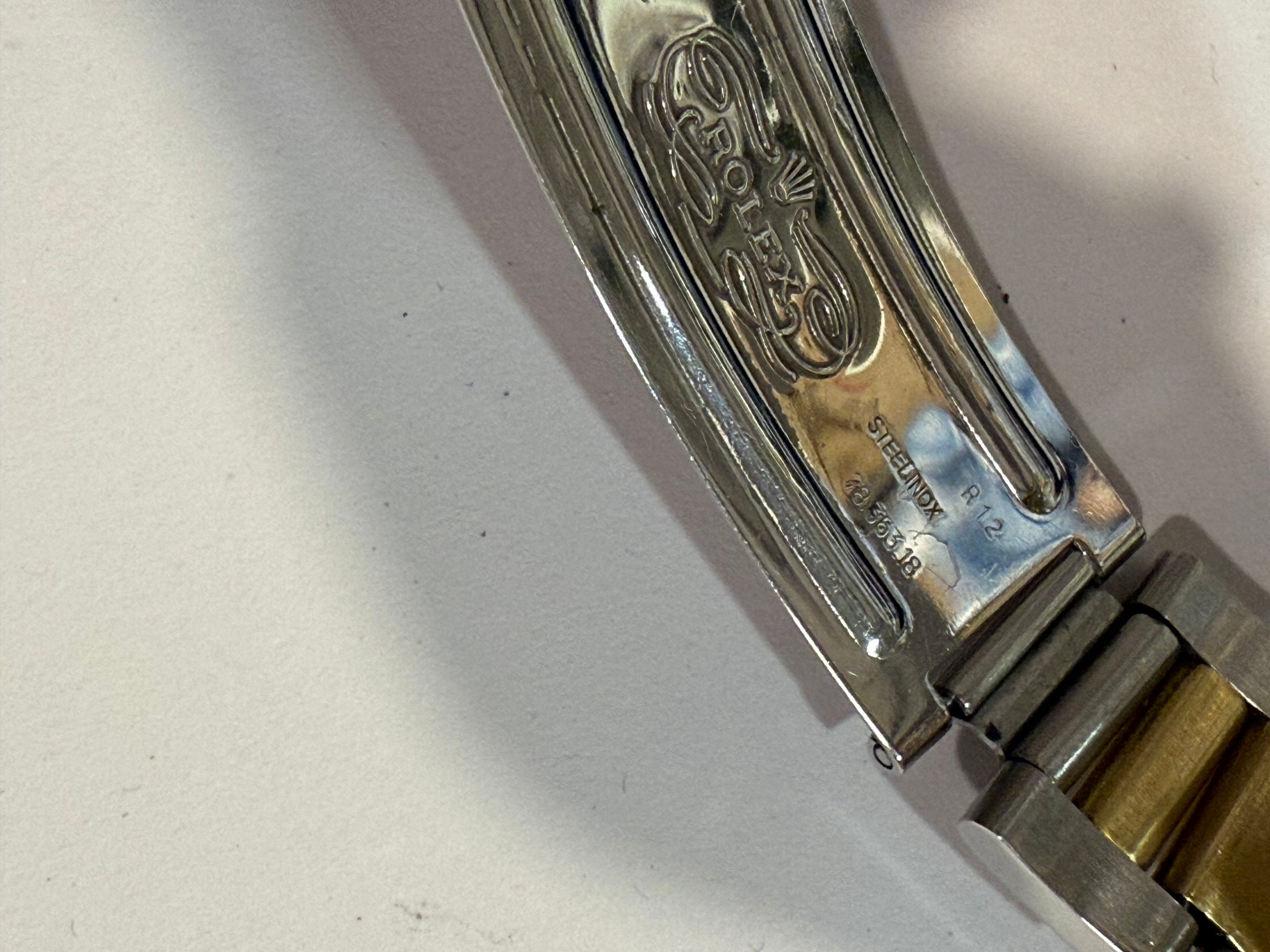 Pre-Owned. Rolex Datejust Automatic Ref. 16233 – Steel & 18k Yellow Gold – Oyster Bracelet 👌⌚