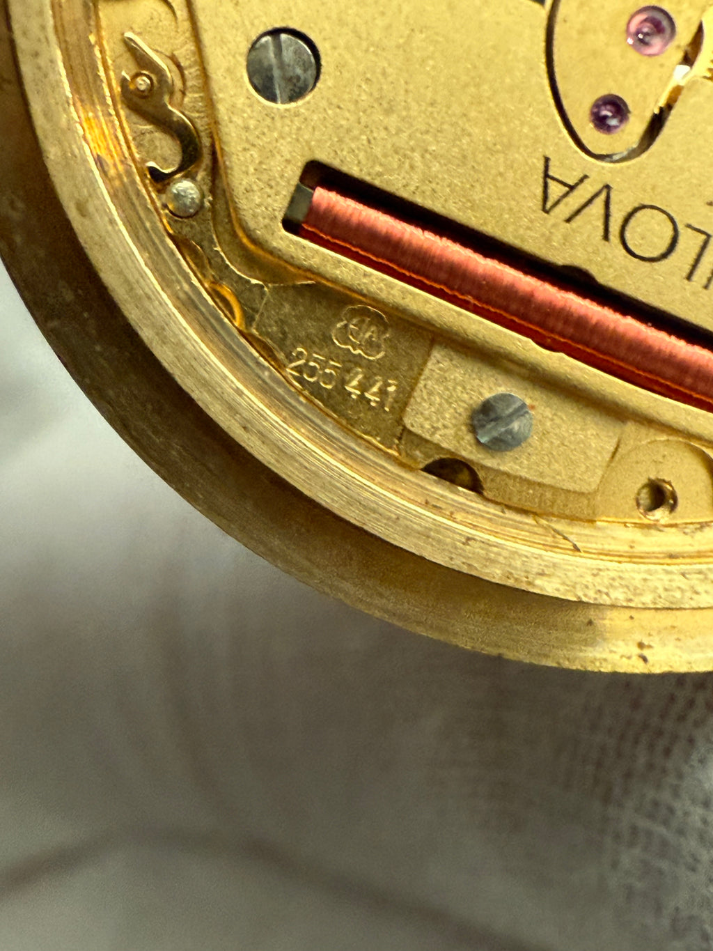 Bulova Quartz Movement – ETA 255.441 • 29.8 mm Gold Dial • Date • Fully Working