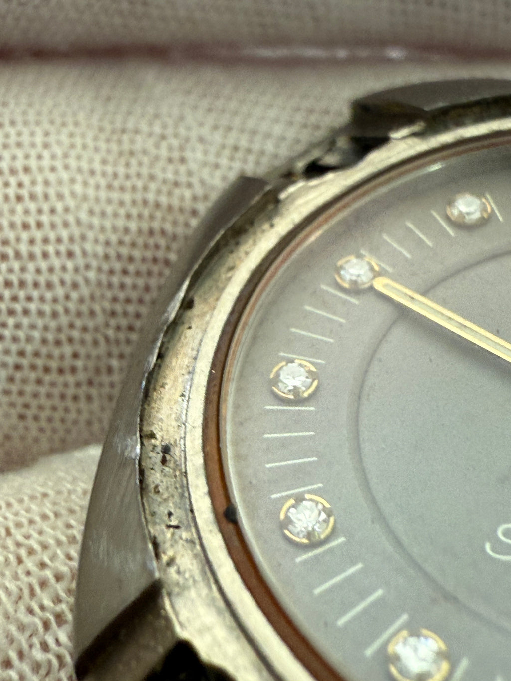 Omega Seamaster Titane Quartz • Diamond Dial • Cal. 1332 • Original Titanium Case