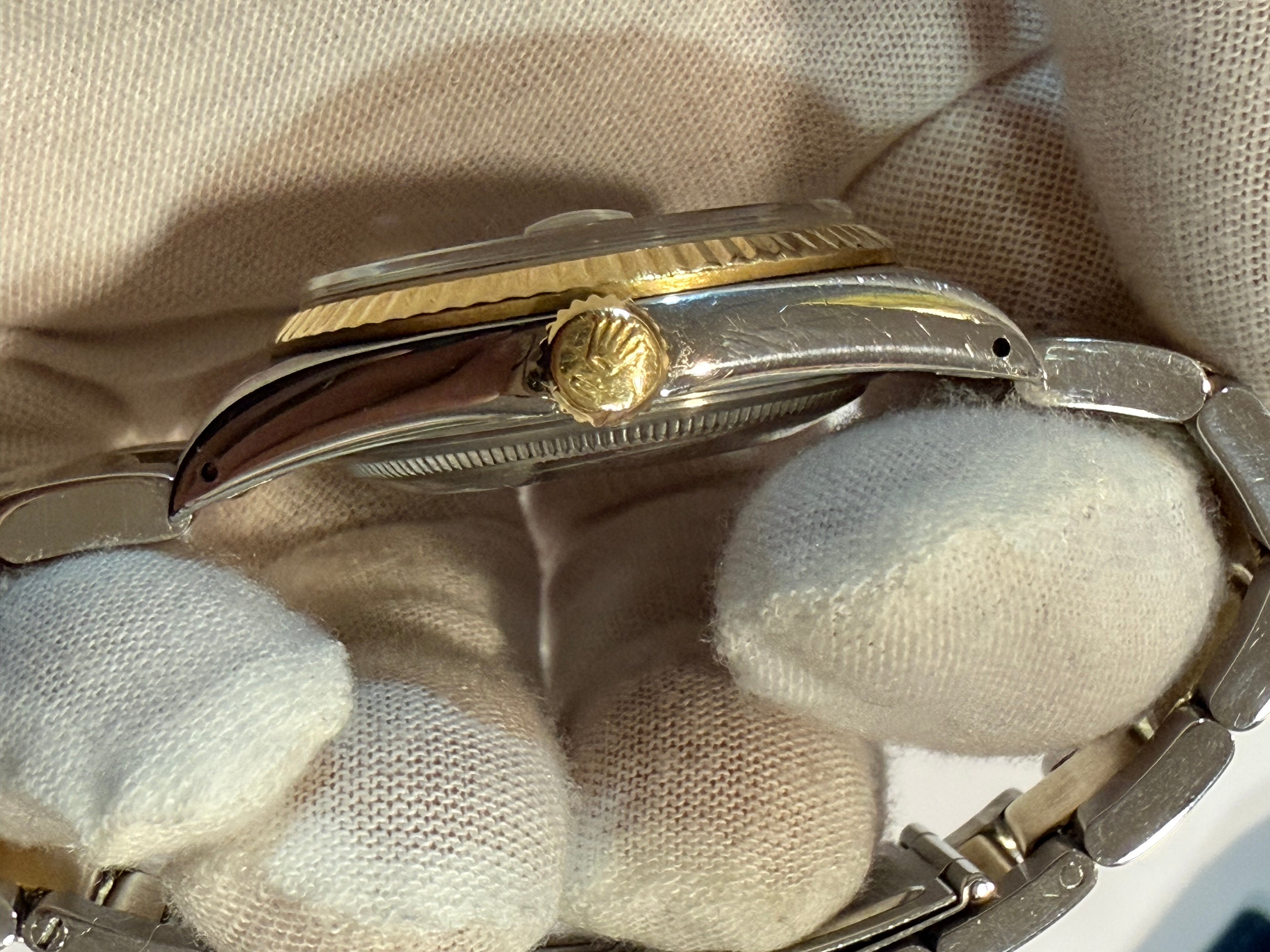 Pre-Owned. Rolex Datejust Automatic Ref. 16233 – Steel & 18k Yellow Gold – Oyster Bracelet 👌⌚