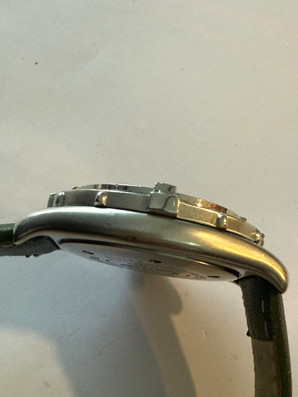 Breitling Colt Ref A57035. Diver 300m Quartz. Case 38mm. Work perfect