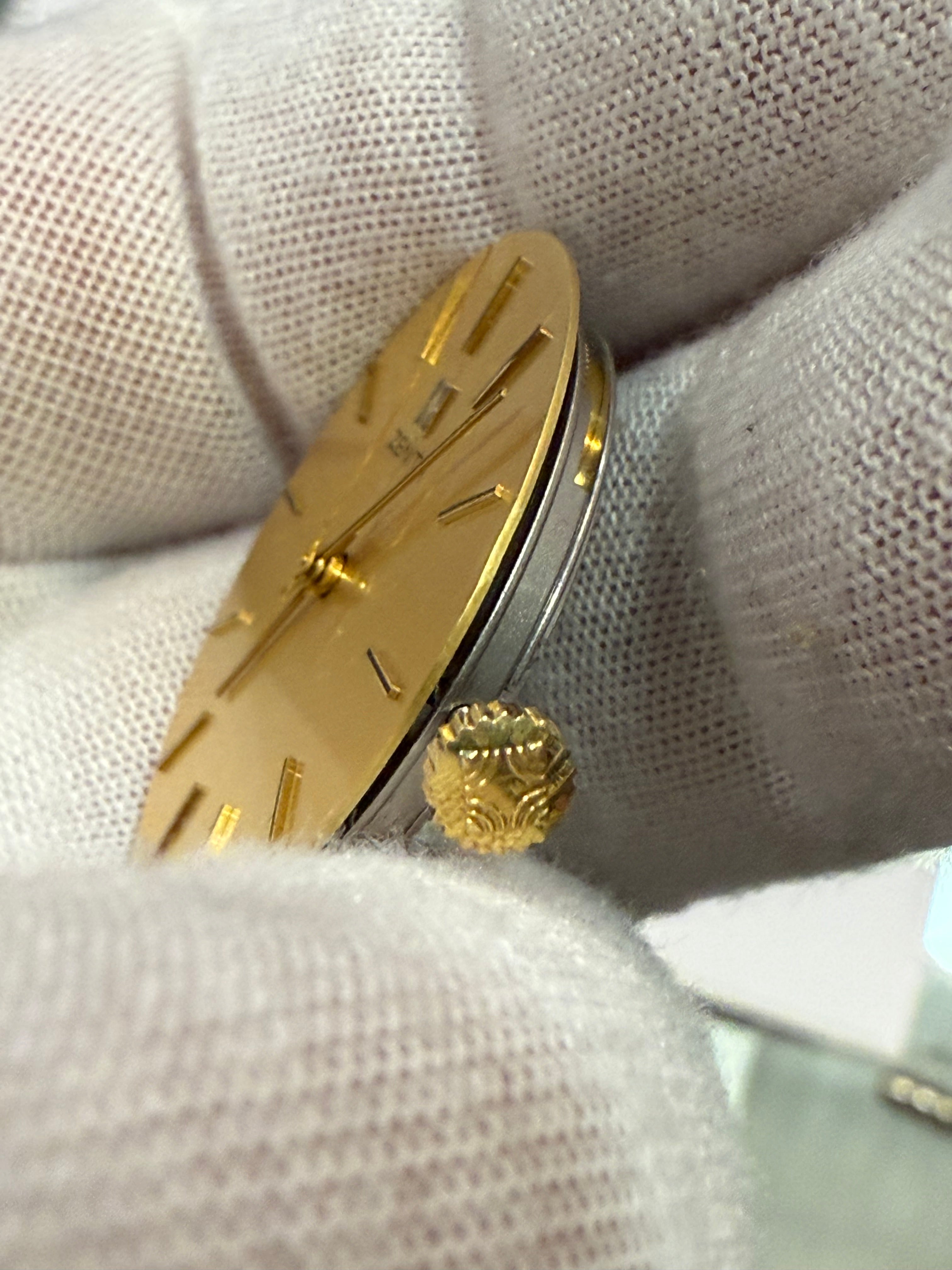 Zenith Manual Movement Cal. 2572 – 17 Jewels – 18K Gold Crown – Complete & Working