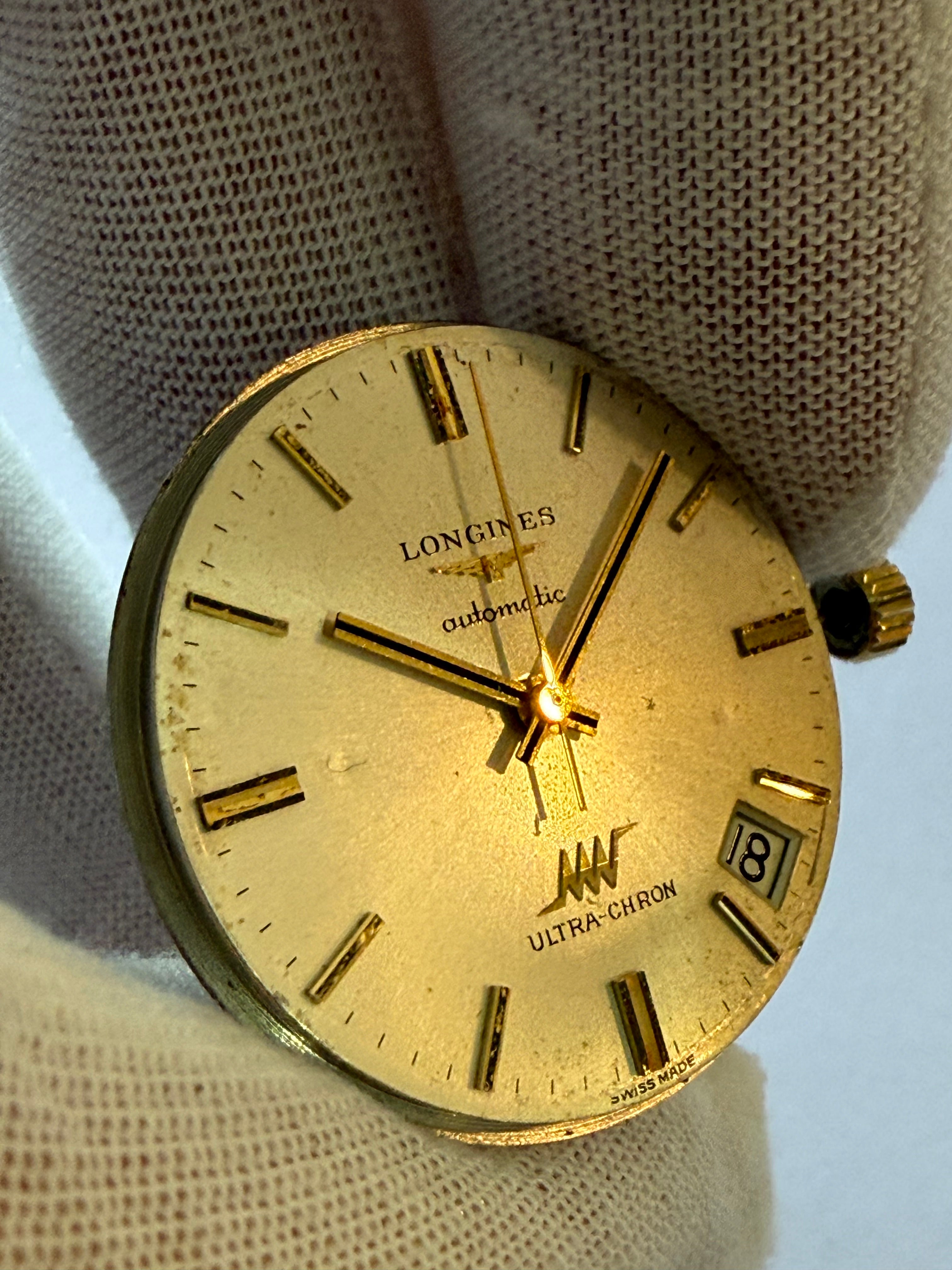 Original Longines Ultra-Chron automatic movement, Caliber 431 (36,000 vph), fully complete and serviced. Works perfectly. Original 18K Longines crown included. Dial has very light, natural aging spots (not damage). Date function works and advances correct