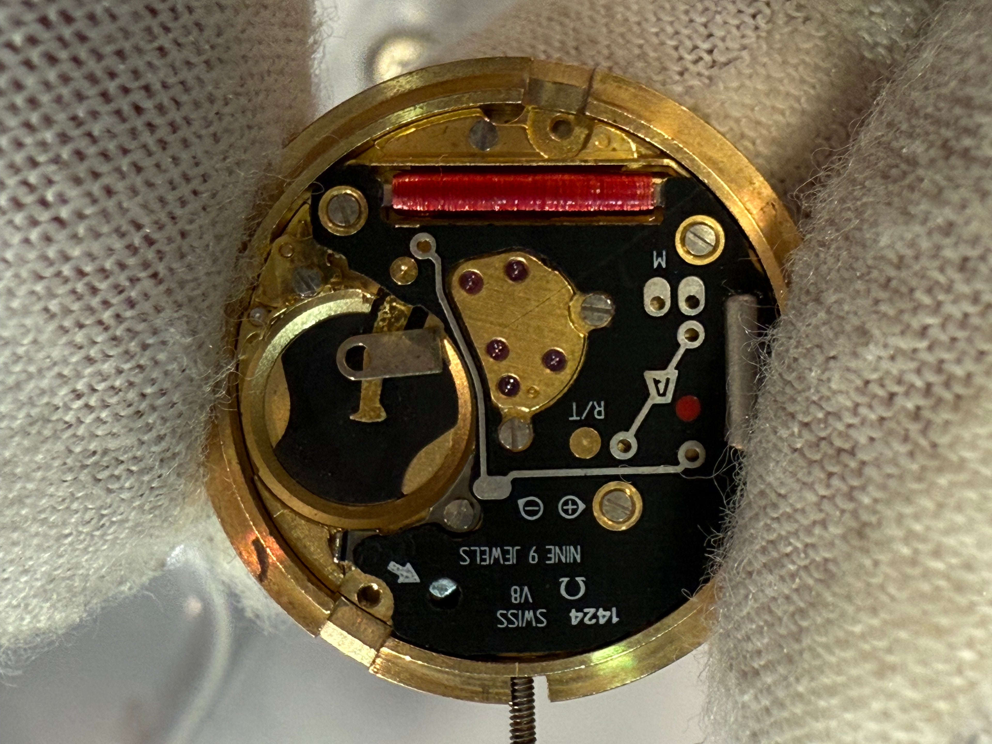 Omega Constellation Dial & Movement – Cal. 1424 | 18K Gold Original Crown | Complete & Functional