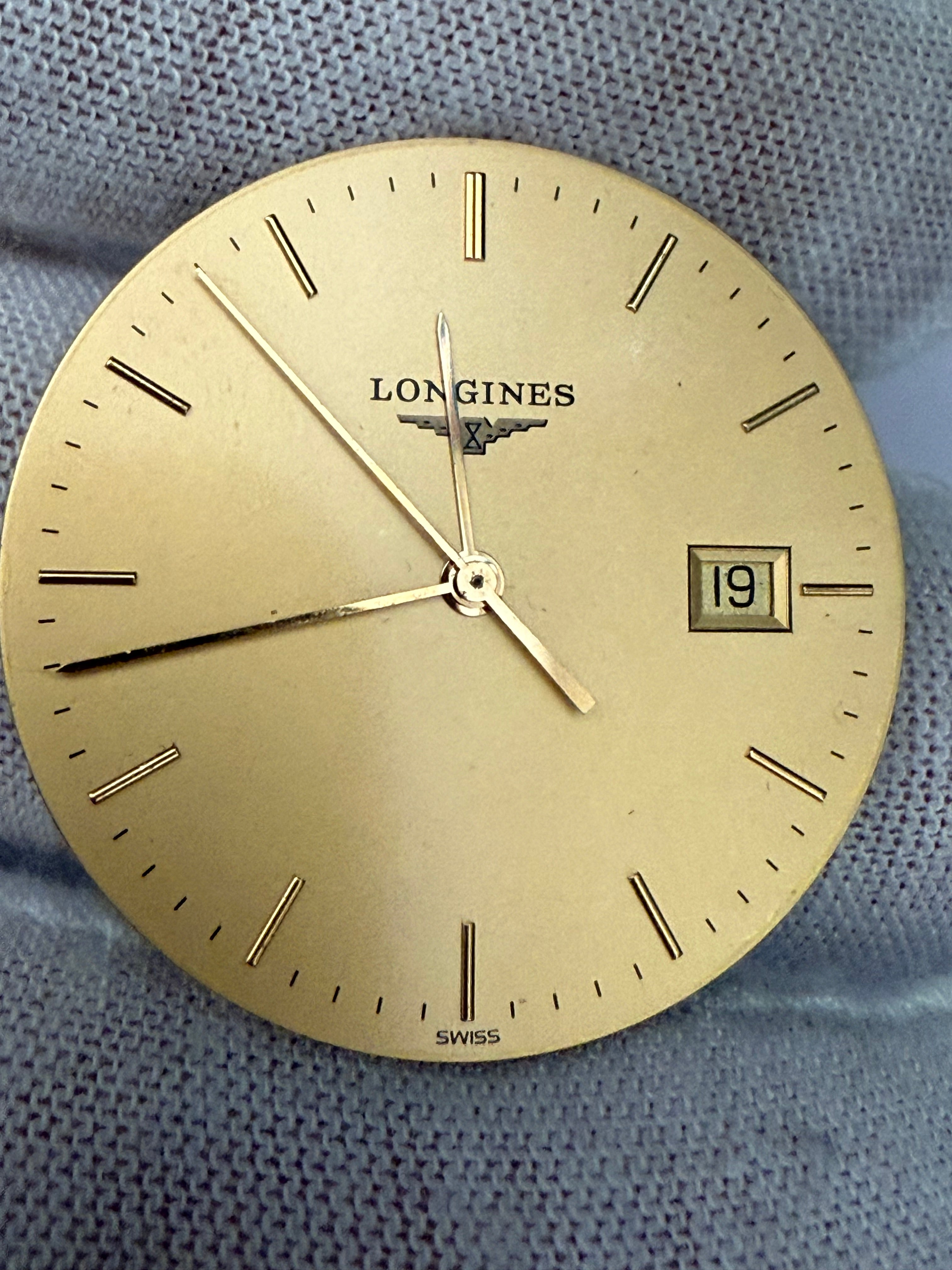 Longines L156.2 Quartz Movement • Base Cal. 255.411 • 30 mm Gold Dial • Fully Working