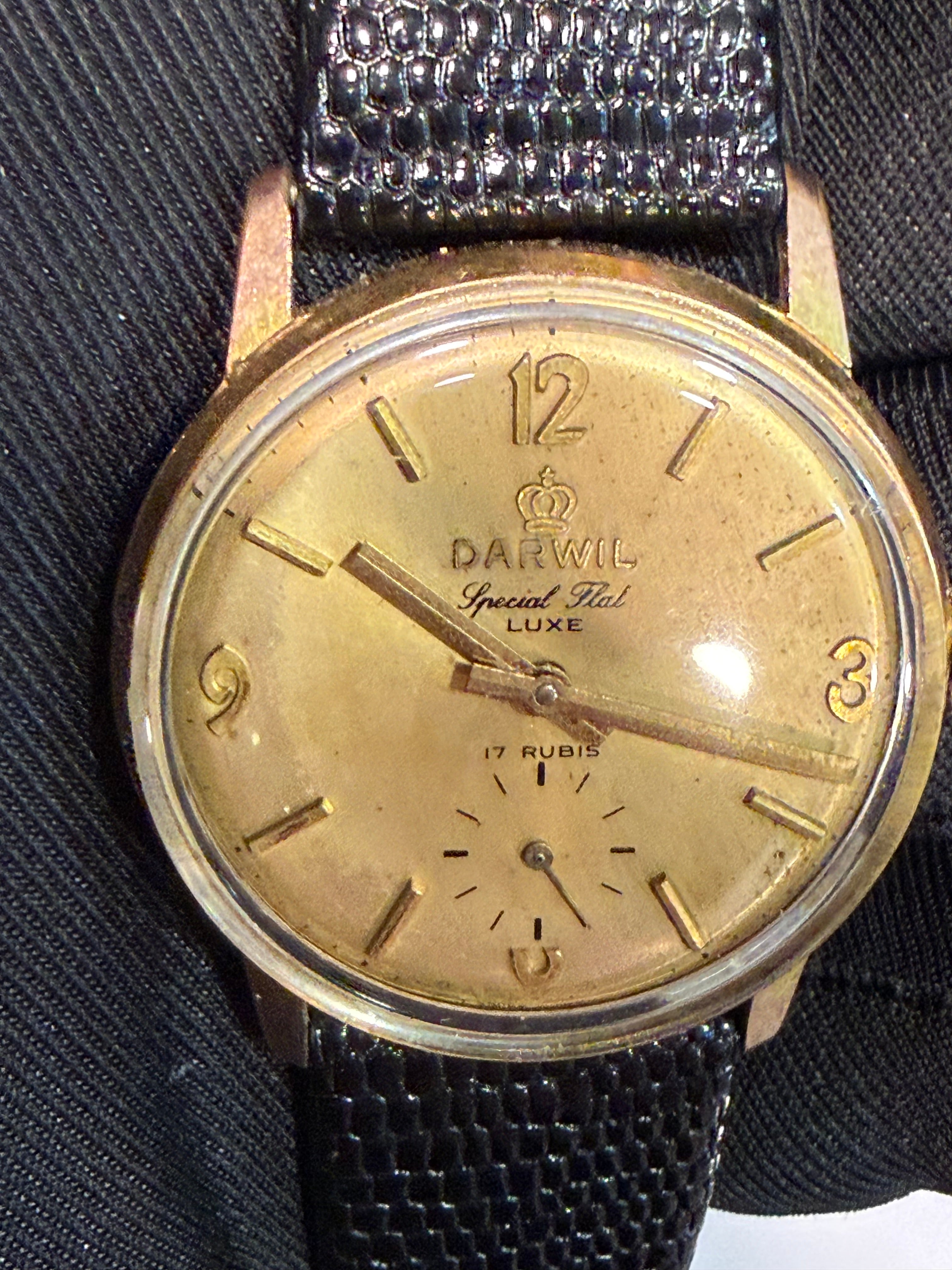 Used  Darwill Special Flat Luxe Ref 7018. Cal 7018. Case 35mm