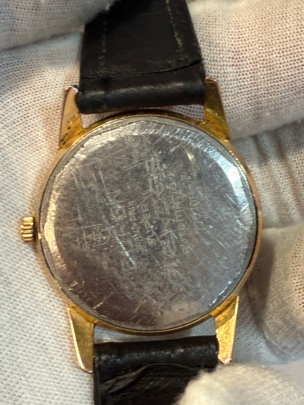 Buren Grand Prix “Super Slender” – Swiss Automatic Vintage Watch. Ref 775701. 21 jewews