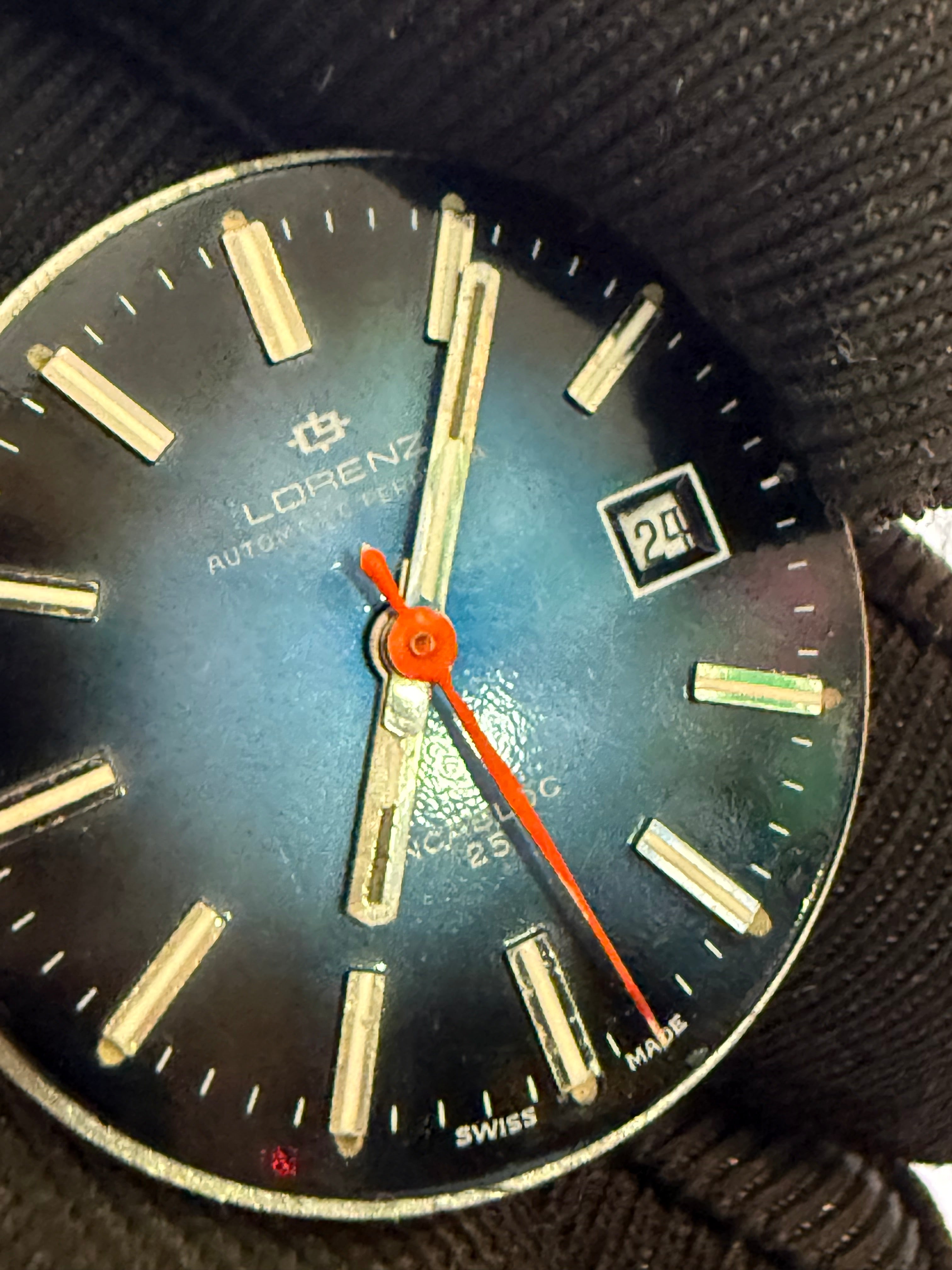 Lorenz Automatc Perpetual. case 33mm. Ref 4324. Caliber eta 2651.