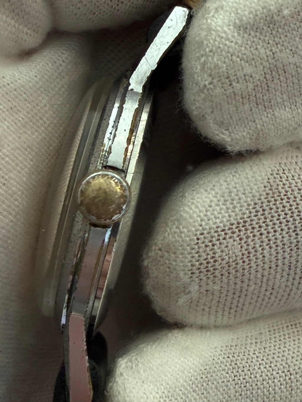 Vintage Technos Antimagnetic 33mm – Movement Manual. Serviced, work perfect.