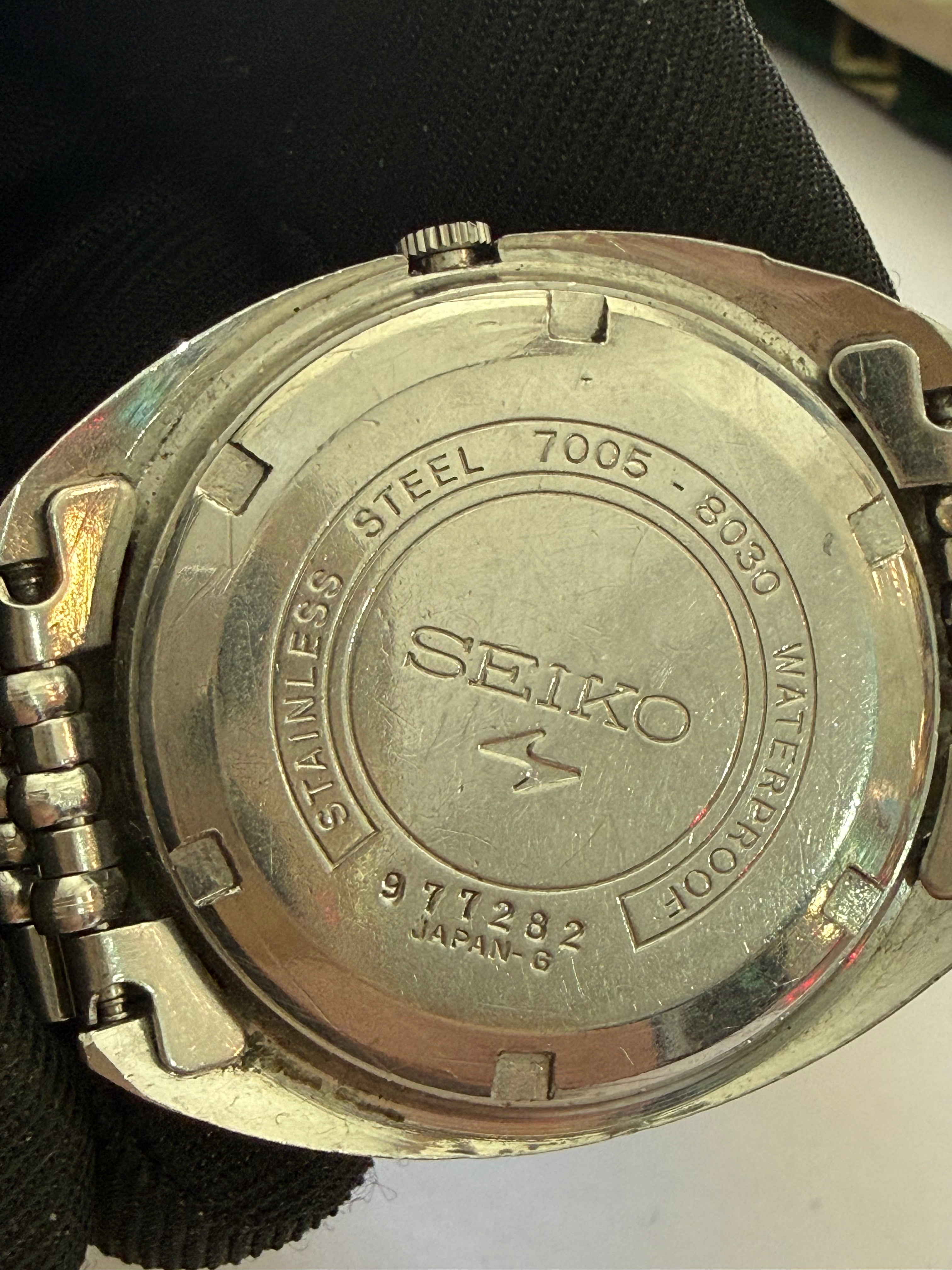 Seiko Automatic Ref 7005-8030. 17 Jewels. Yers 1967. Work perfect.